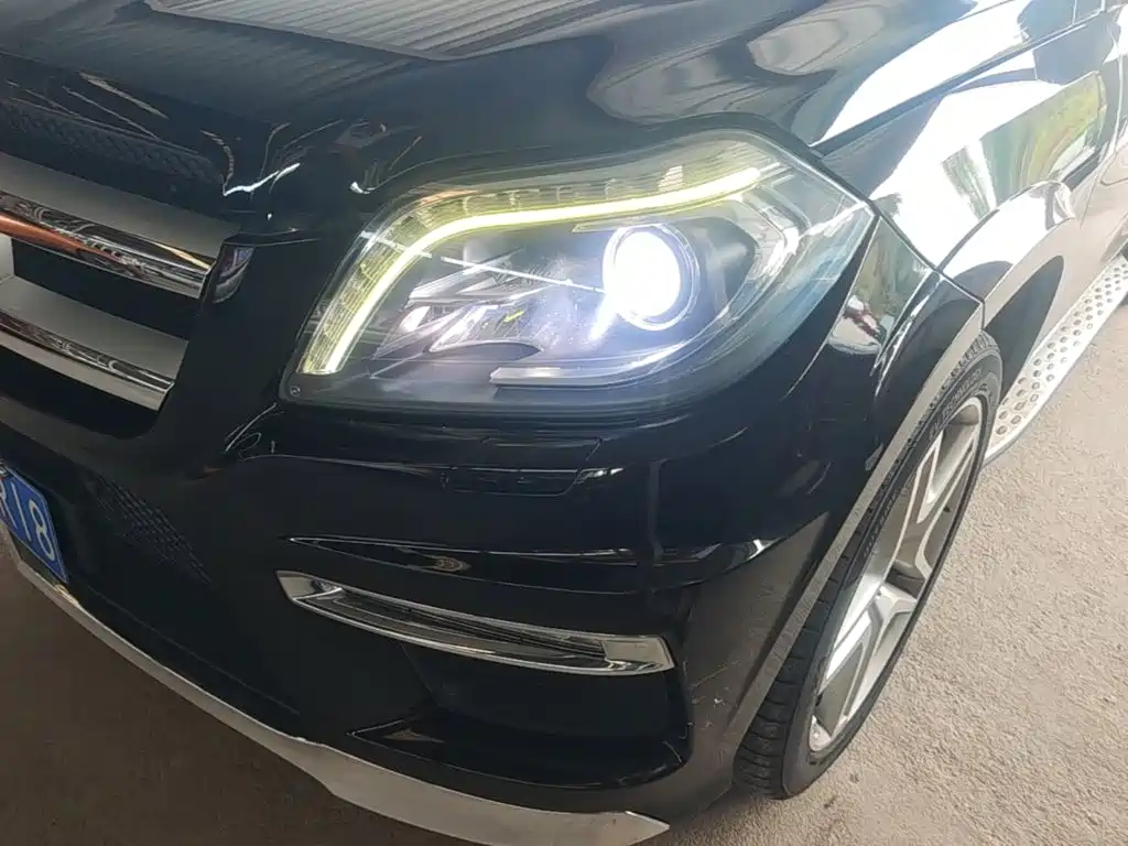 Mercedes-Benz GL-Class — миниатюра 24