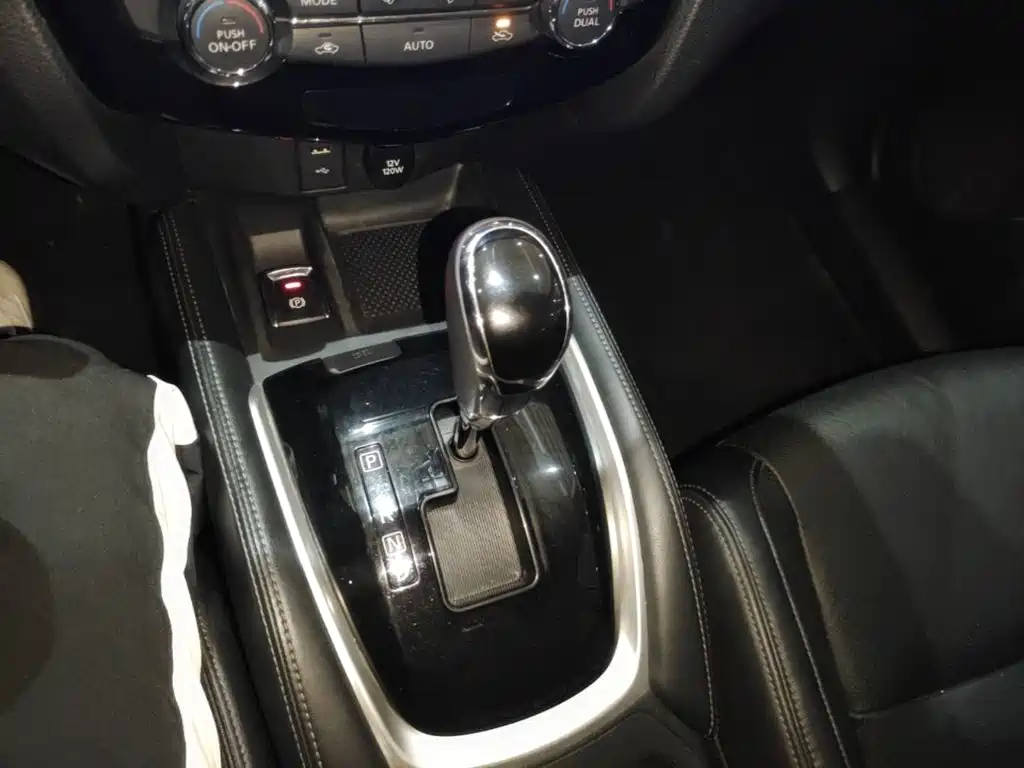 Nissan X-Trail — миниатюра 14
