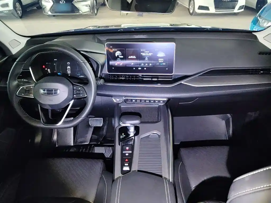 Geely Xingrui — миниатюра 10