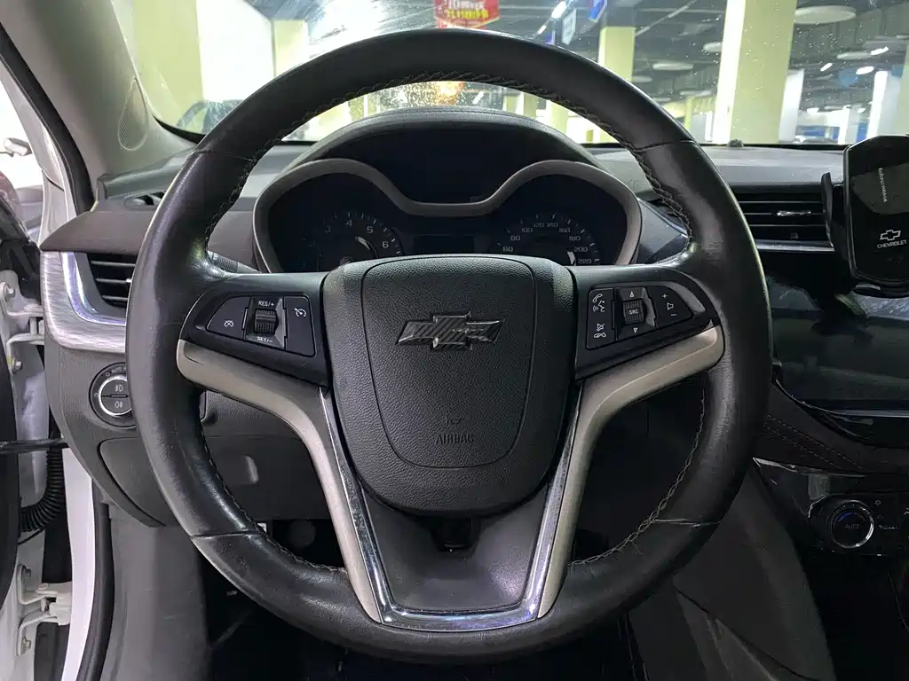 Chevrolet Malibu — миниатюра 13