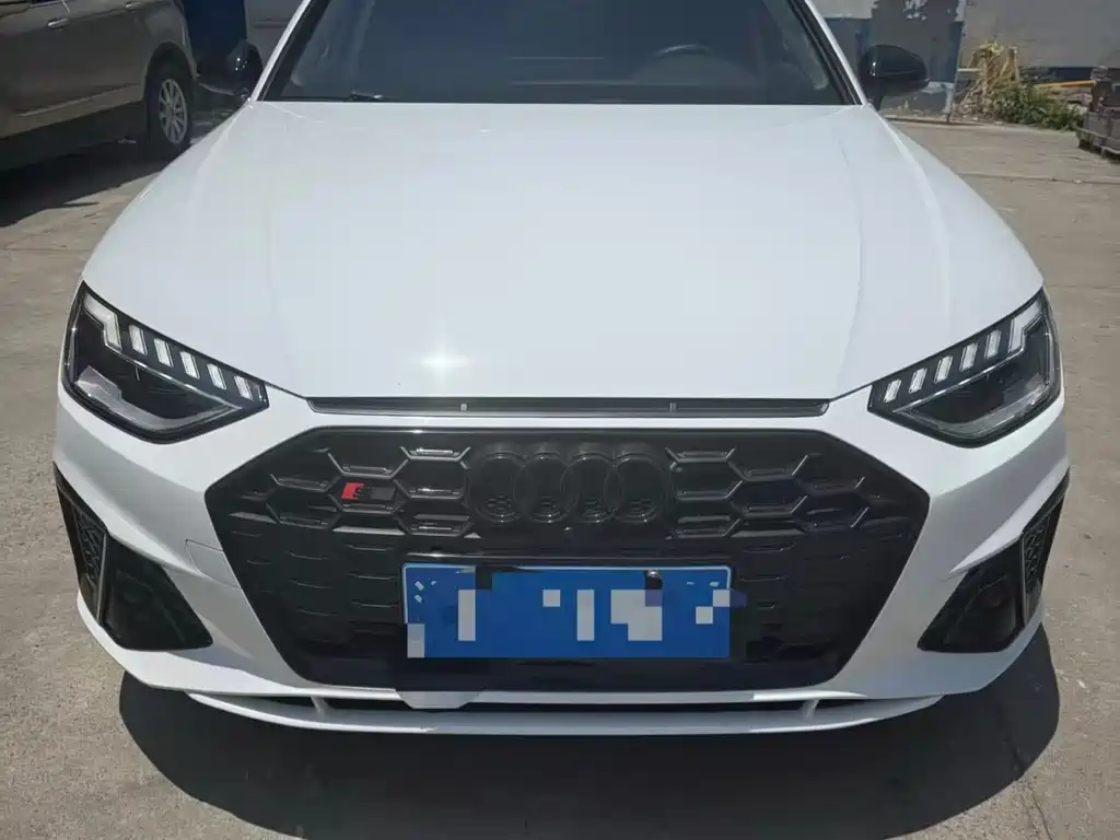 Audi A4L 2021 40 TFSI