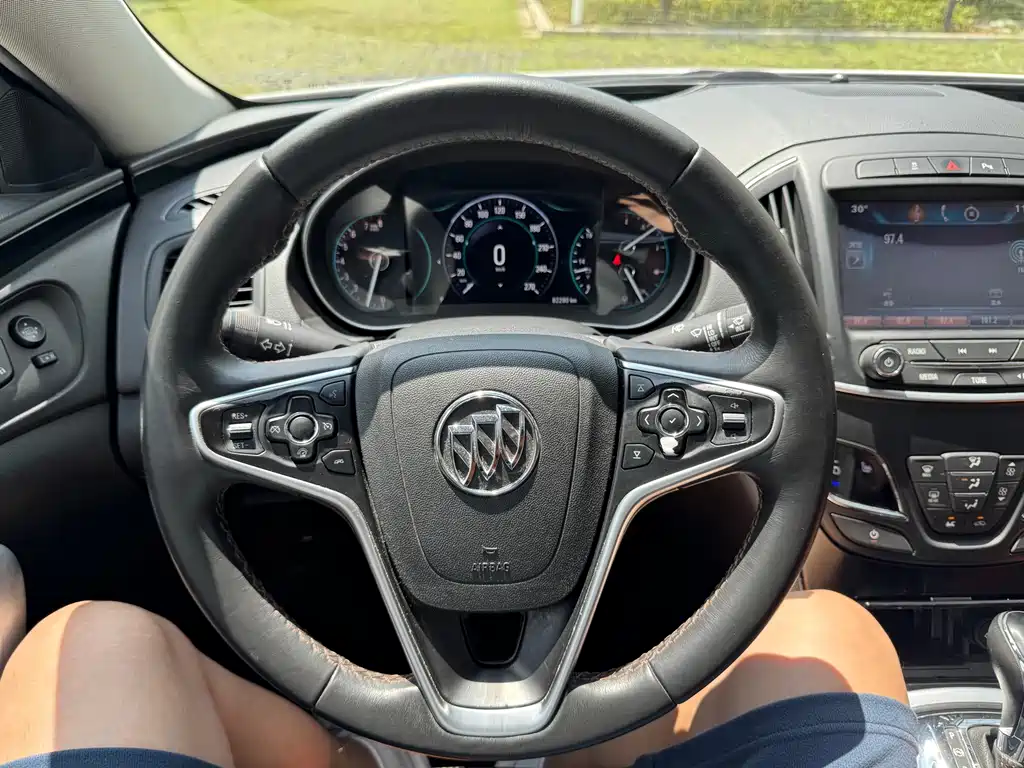 Buick Regal — миниатюра 10