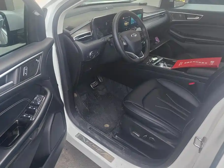 Ford Edge — миниатюра 9