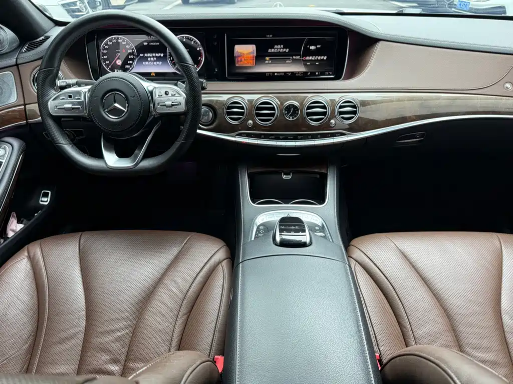Mercedes-Benz S-Class — миниатюра 11