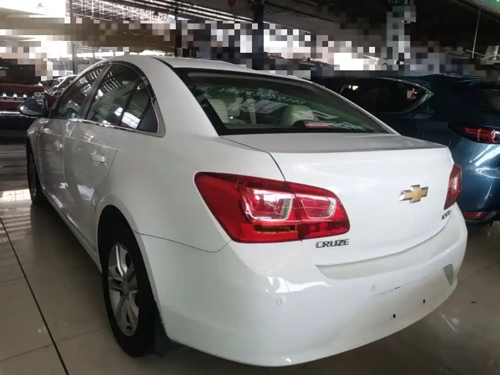 Chevrolet Cruze — миниатюра 5