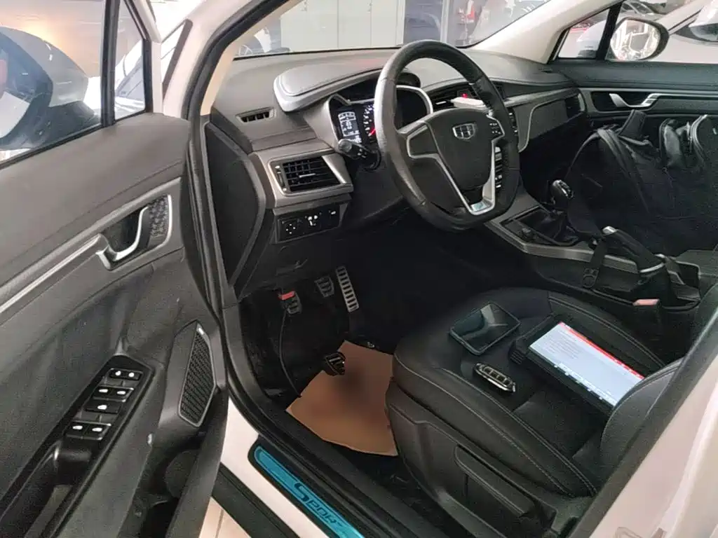 Geely Emgrand GS — миниатюра 16