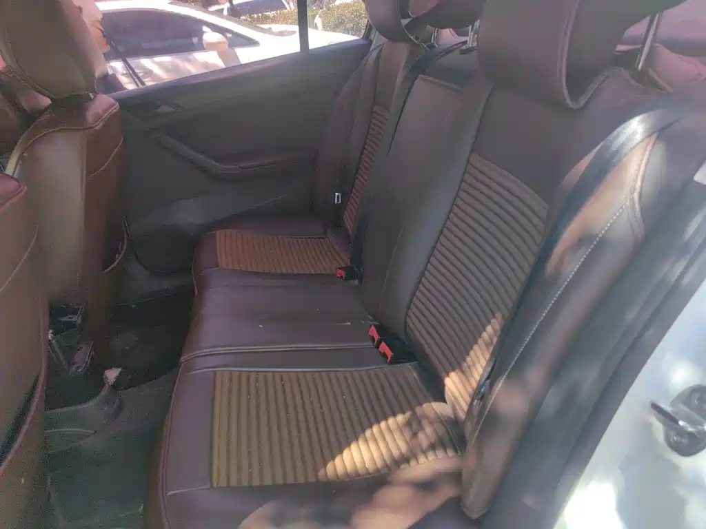 Volkswagen Jetta — миниатюра 13