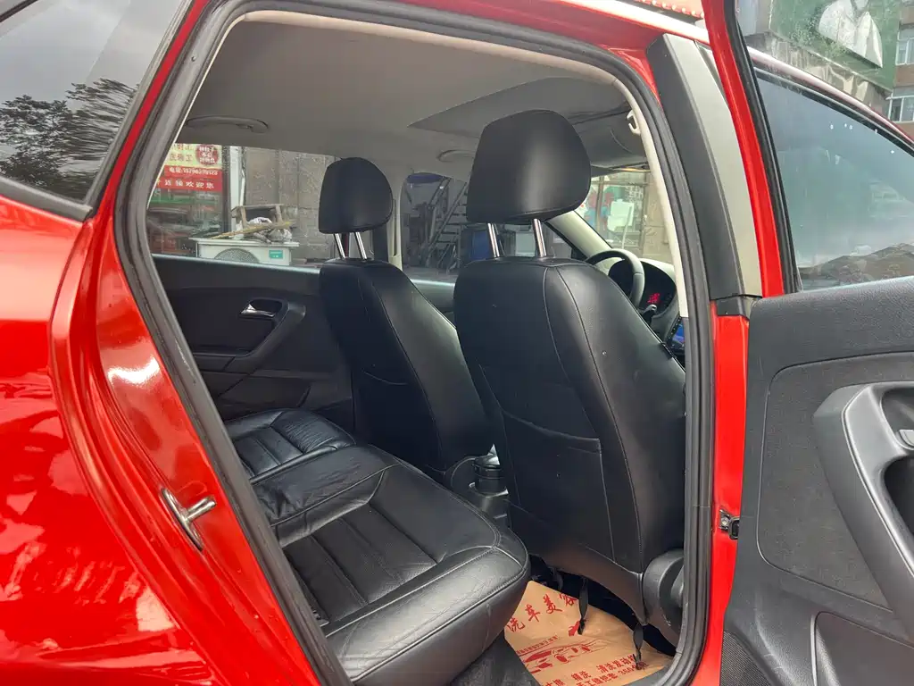 Volkswagen Polo — миниатюра 10