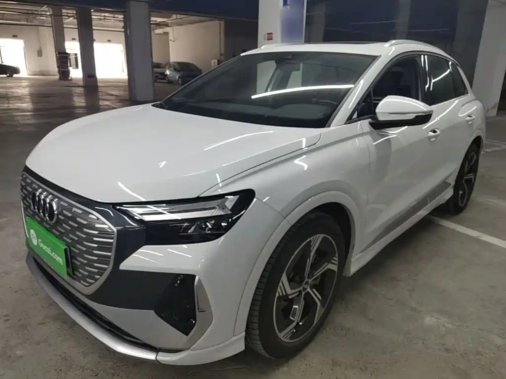 Audi Q4 e-tron — миниатюра 2