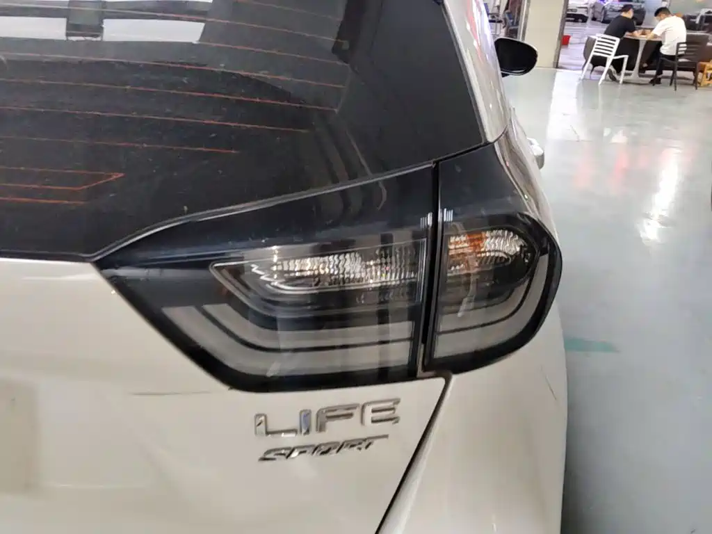 Honda Life — миниатюра 8