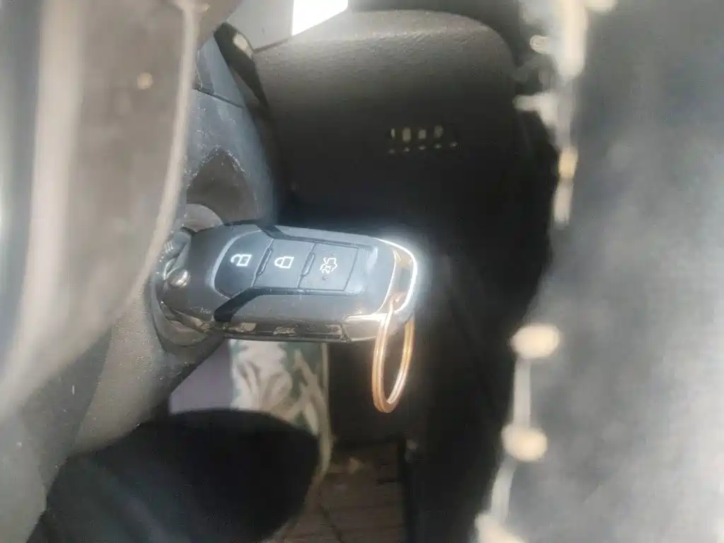 Ford Mondeo — миниатюра 12