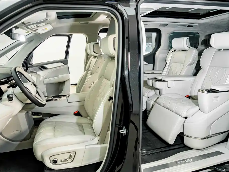 Volvo EM90 — миниатюра 20