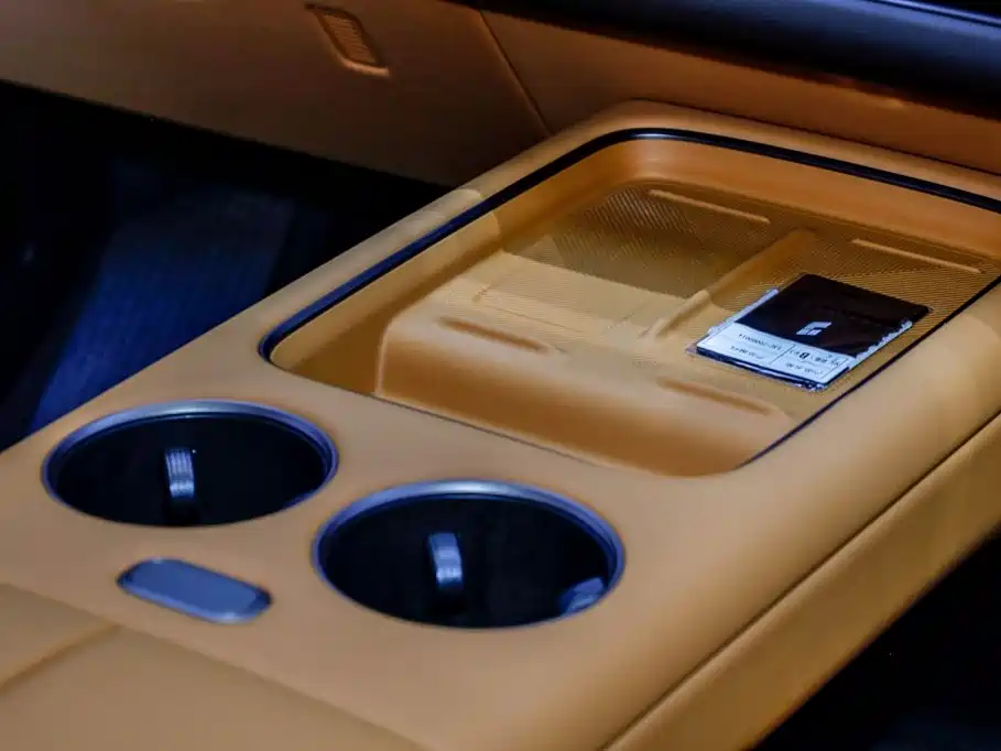 Li Auto Li i8 — миниатюра 28