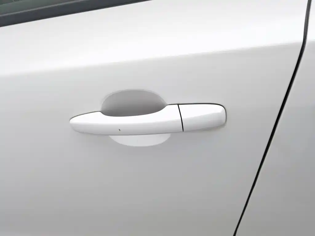 Volvo V40 — миниатюра 18