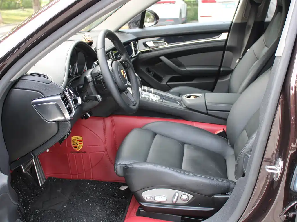 Porsche Panamera — миниатюра 19