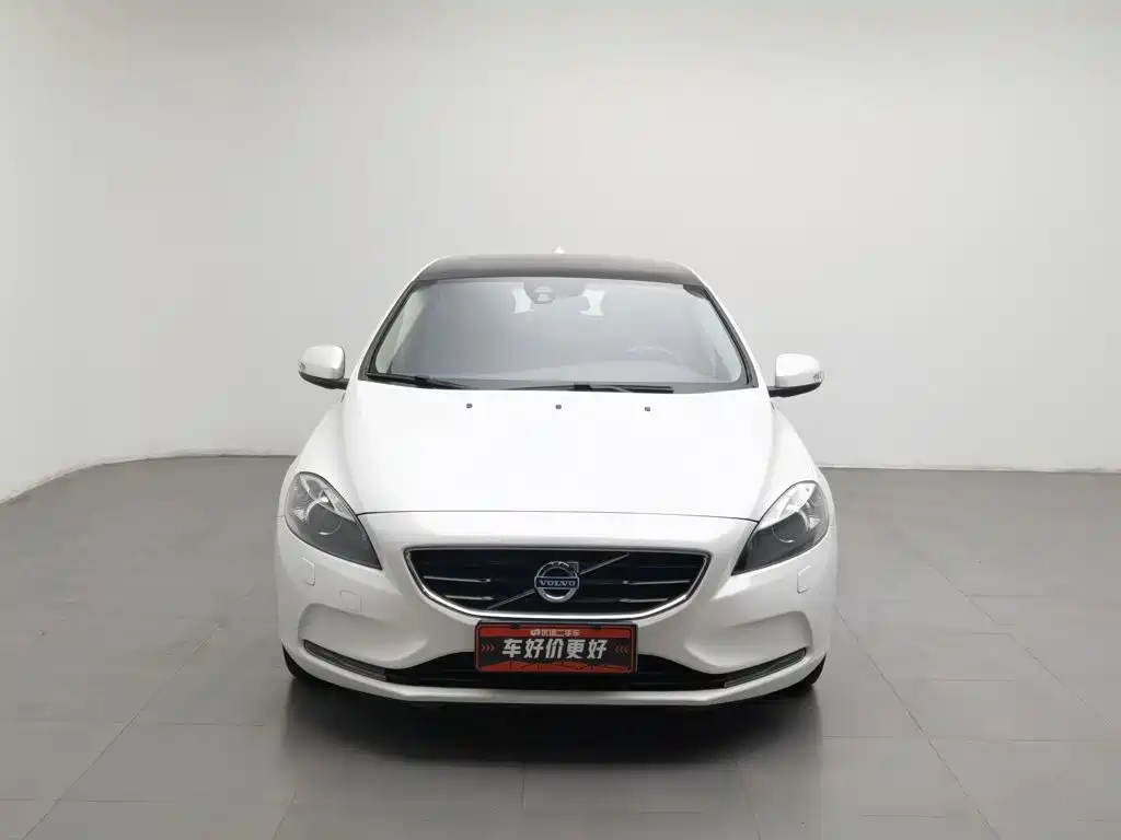 Volvo V40 — миниатюра 3