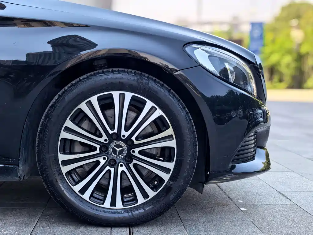 Mercedes-Benz C-Class — миниатюра 25