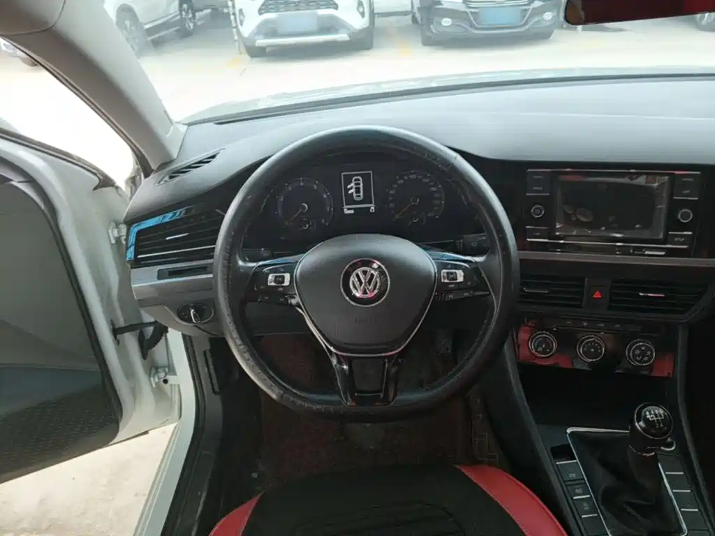 Volkswagen Bora — миниатюра 11