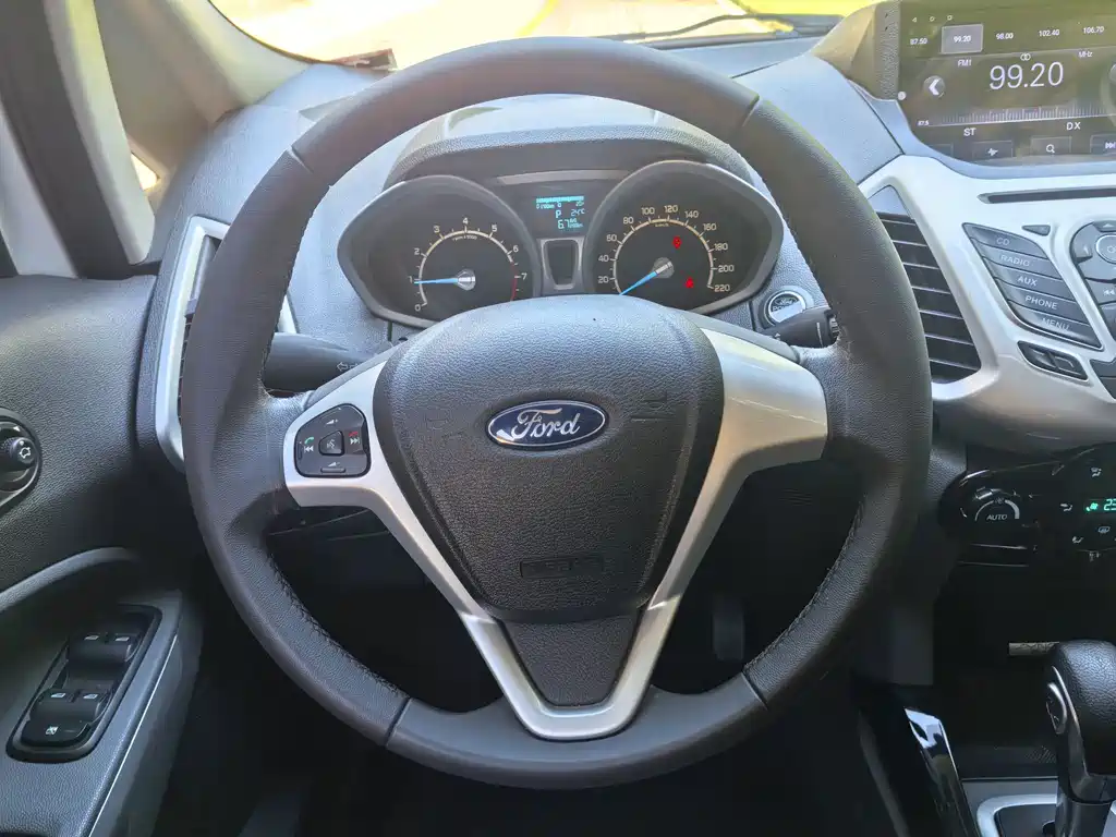 Ford Ecosport — миниатюра 18