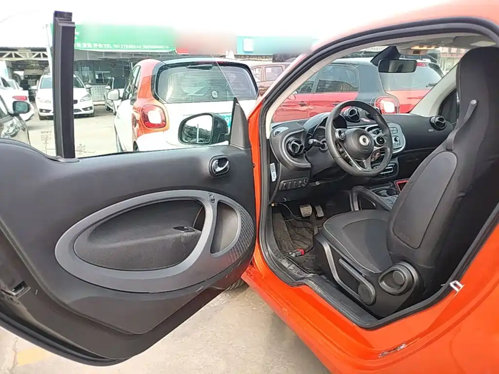 smart Smart Fortwo — миниатюра 16