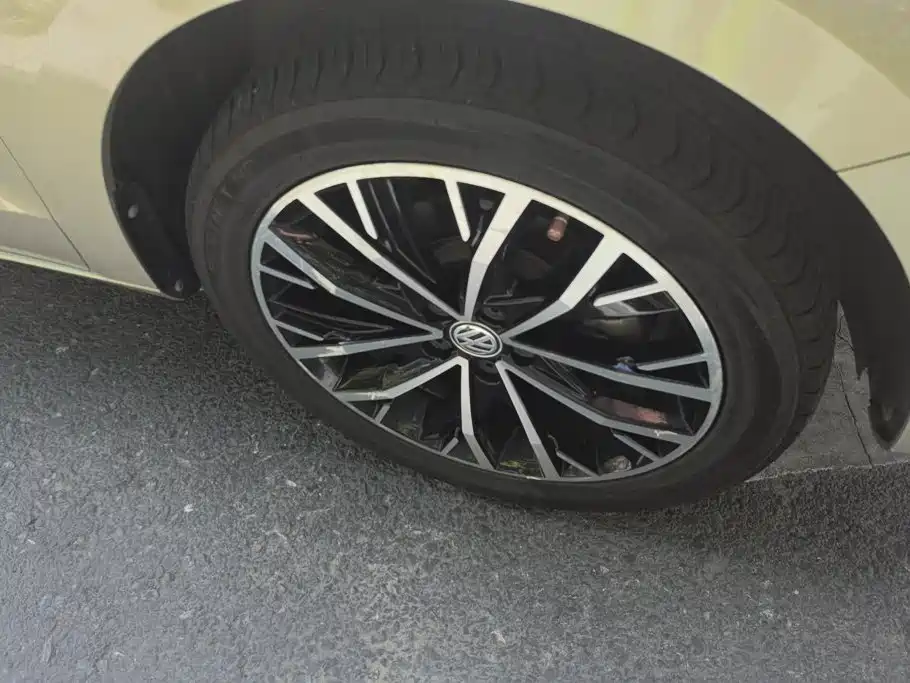 Volkswagen Bora — миниатюра 6
