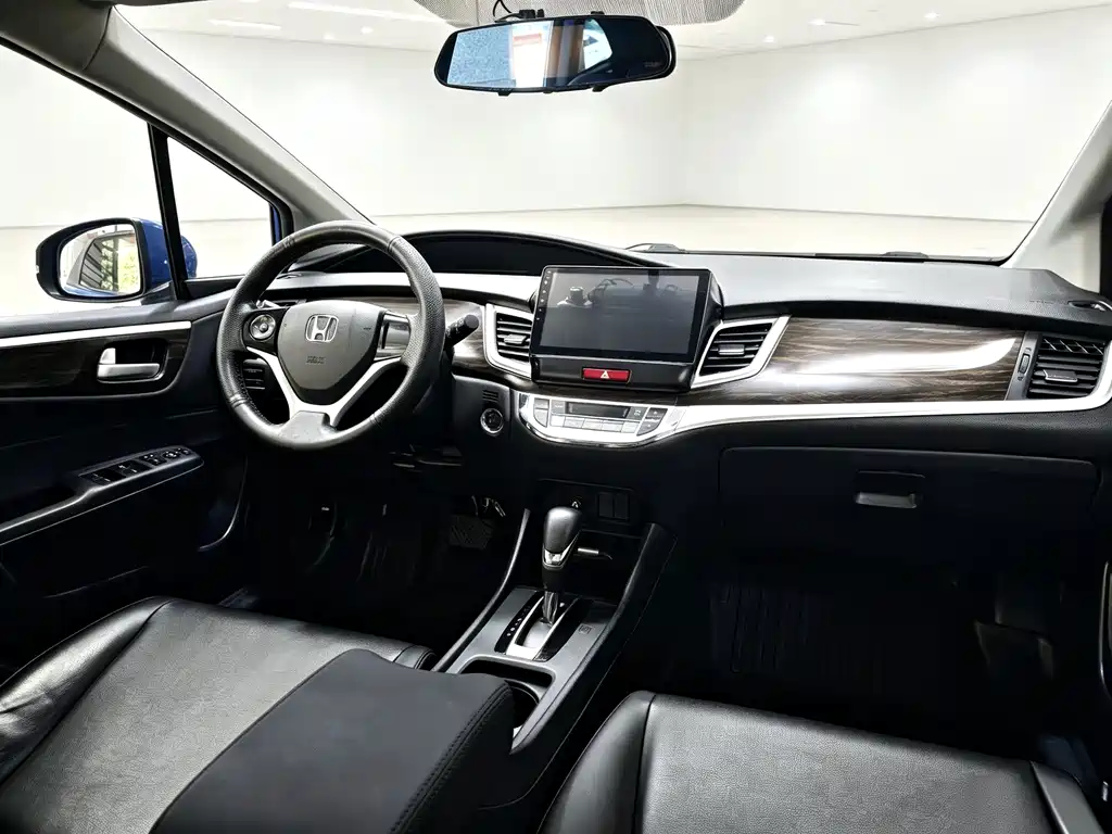 Honda Jade — миниатюра 4