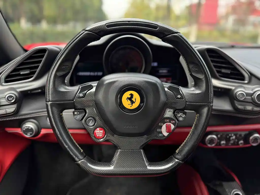Ferrari 488 — миниатюра 8