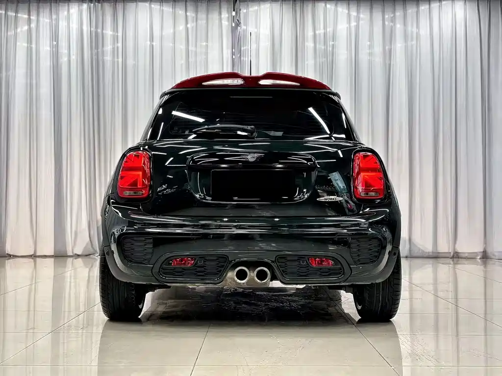 MINI JCW