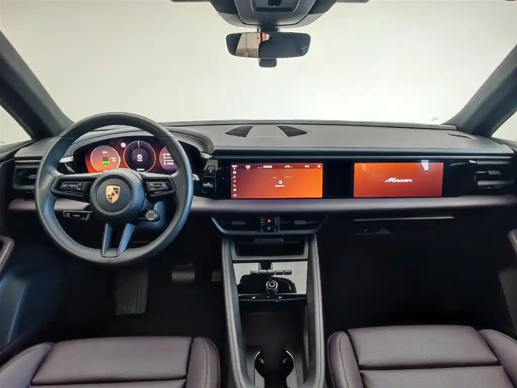 PORSCHE MACAN NEW ENERGY