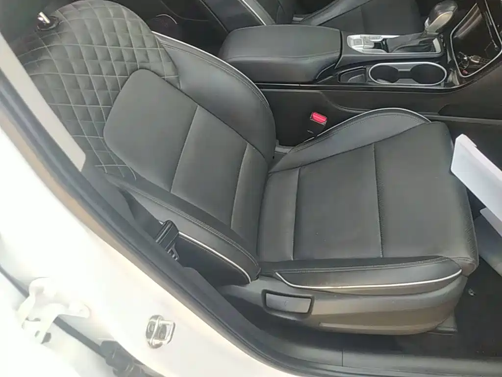 Hyundai Tucson — миниатюра 25