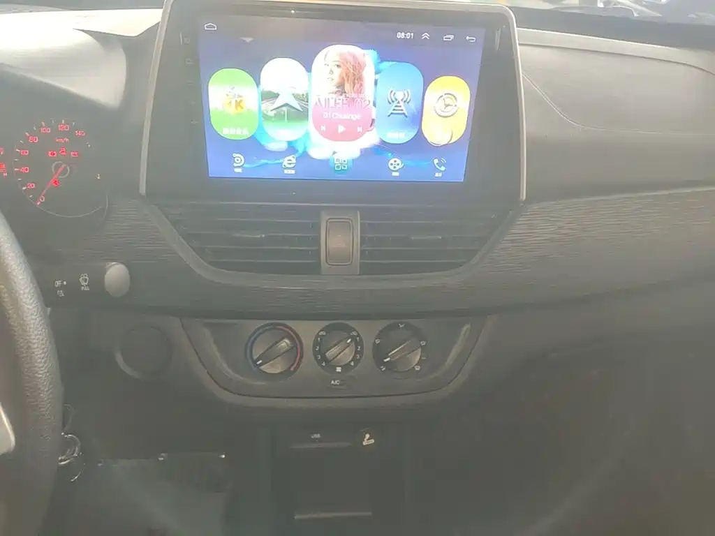 Baojun 310 — миниатюра 13