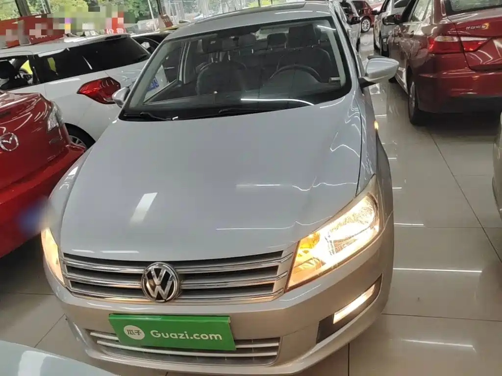 Volkswagen Santana — миниатюра 3