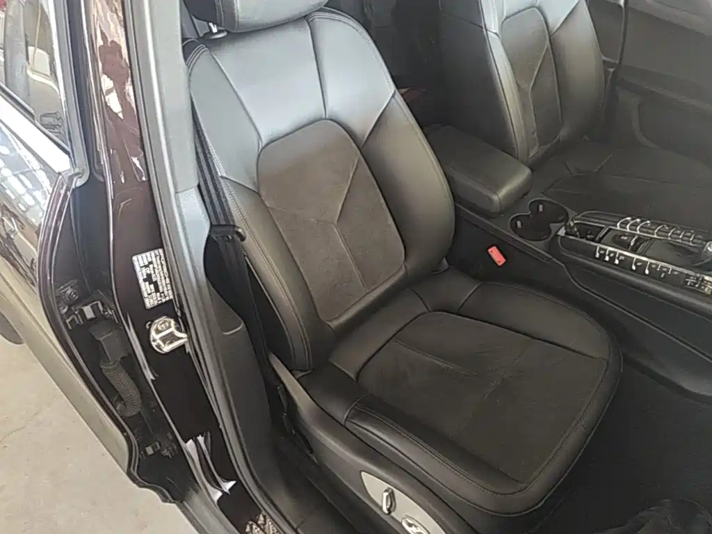 Porsche Macan — миниатюра 25