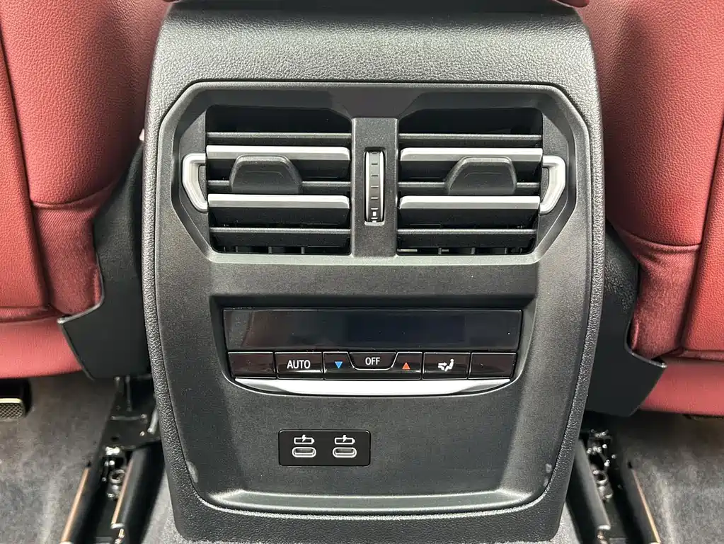BMW 3 Series — миниатюра 15