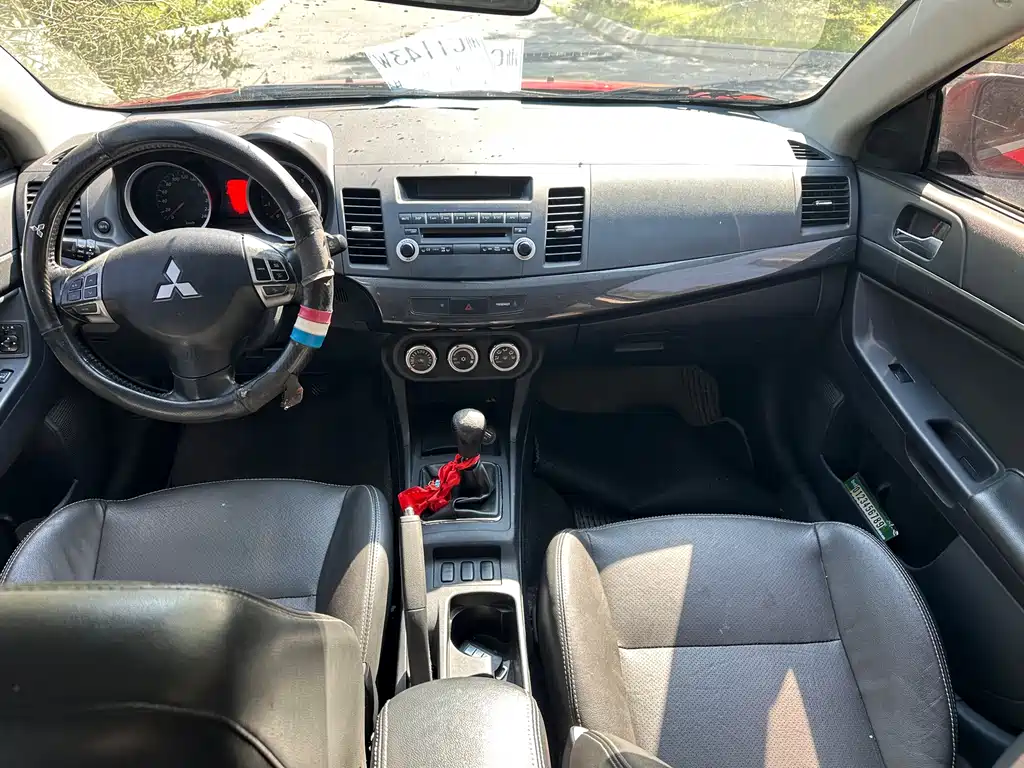 Mitsubishi Lancer EX — миниатюра 8