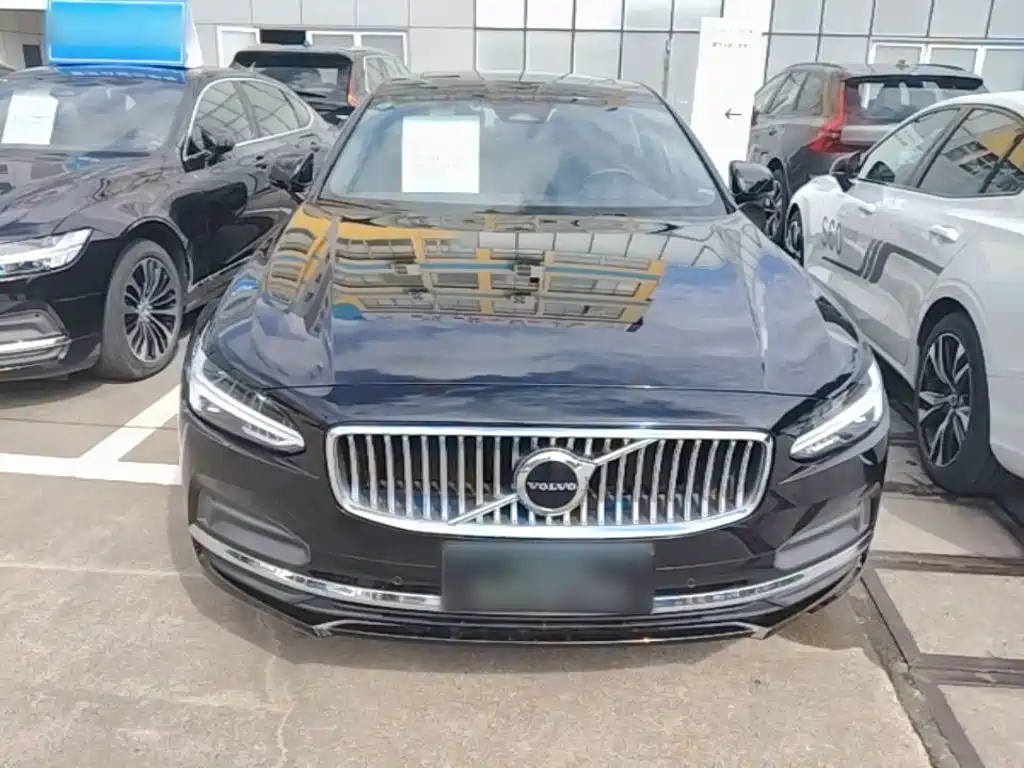 Volvo S90 — миниатюра 3