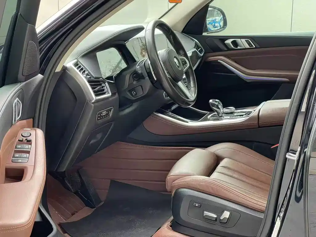BMW X5 — миниатюра 4