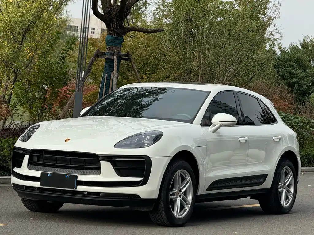 Porsche Macan — миниатюра 2