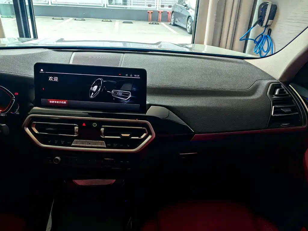 BMW X3 — миниатюра 10