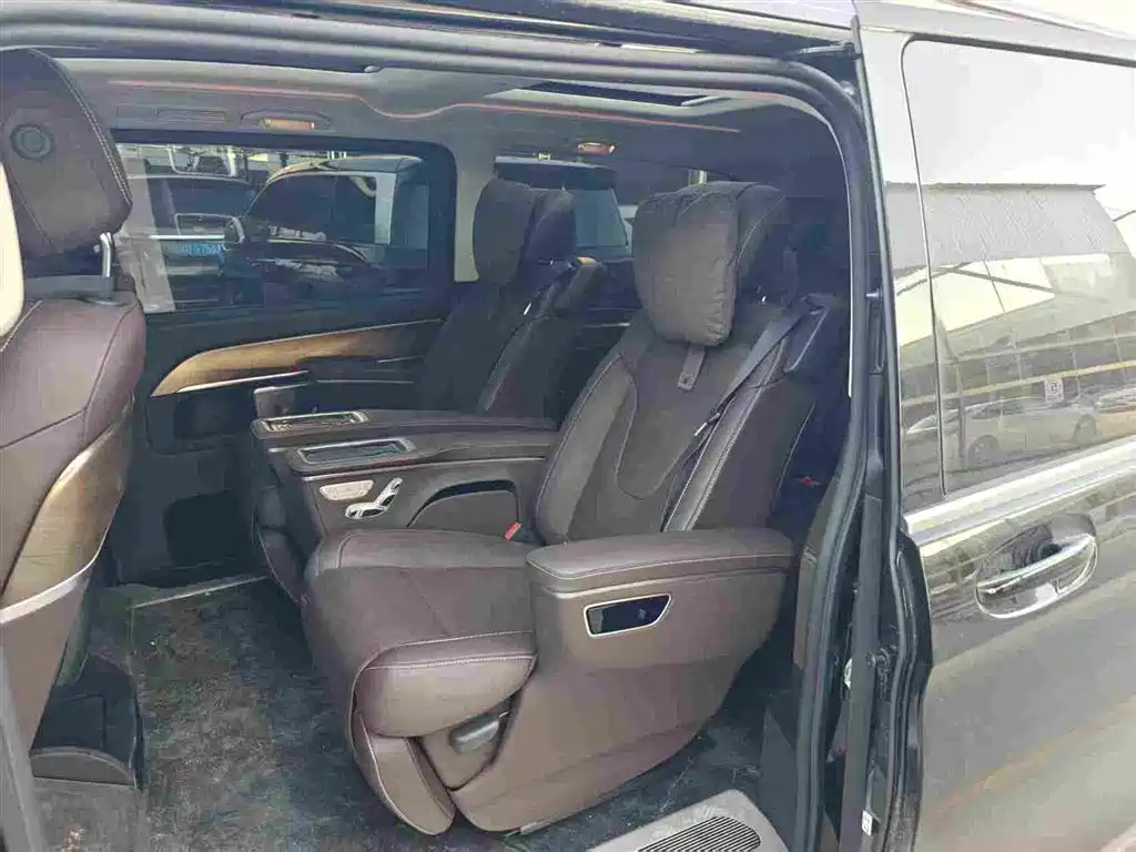Mercedes-Benz V-Class — миниатюра 4