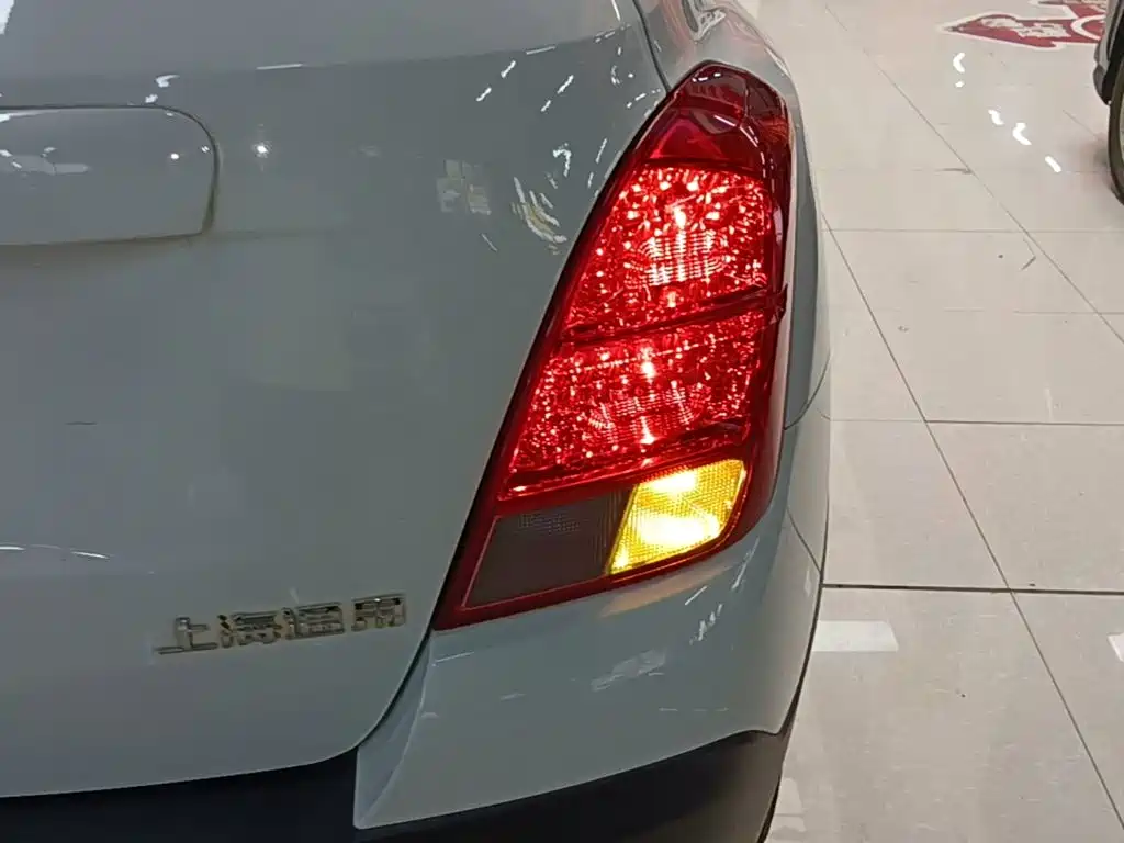 Chevrolet Trax — миниатюра 8