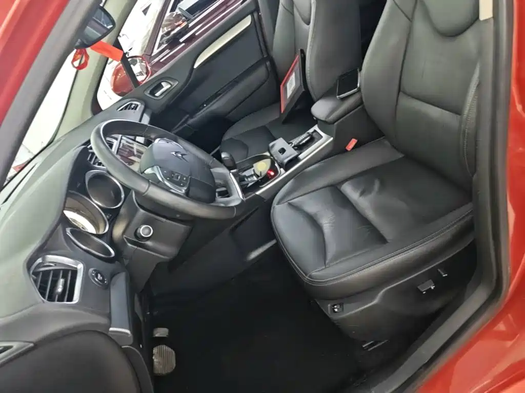 Citroen C4L — миниатюра 15