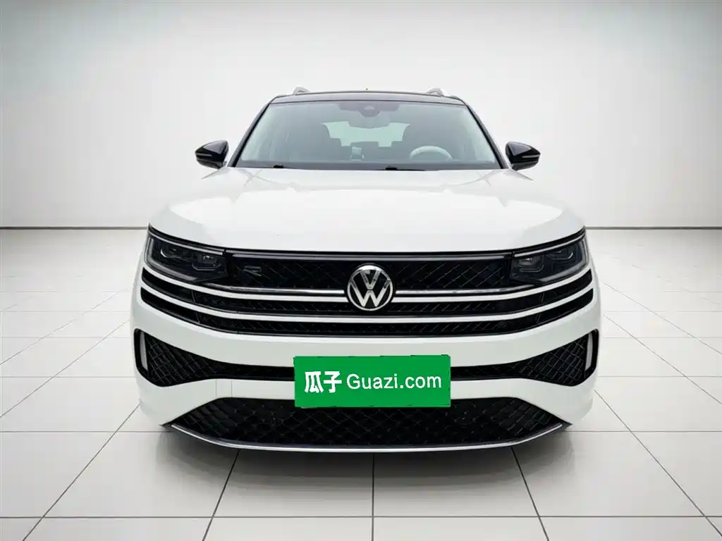 Volkswagen Tavendor 2023 380TSI R-Line