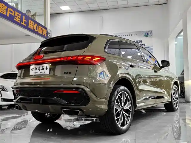 Audi Q5L — миниатюра 6