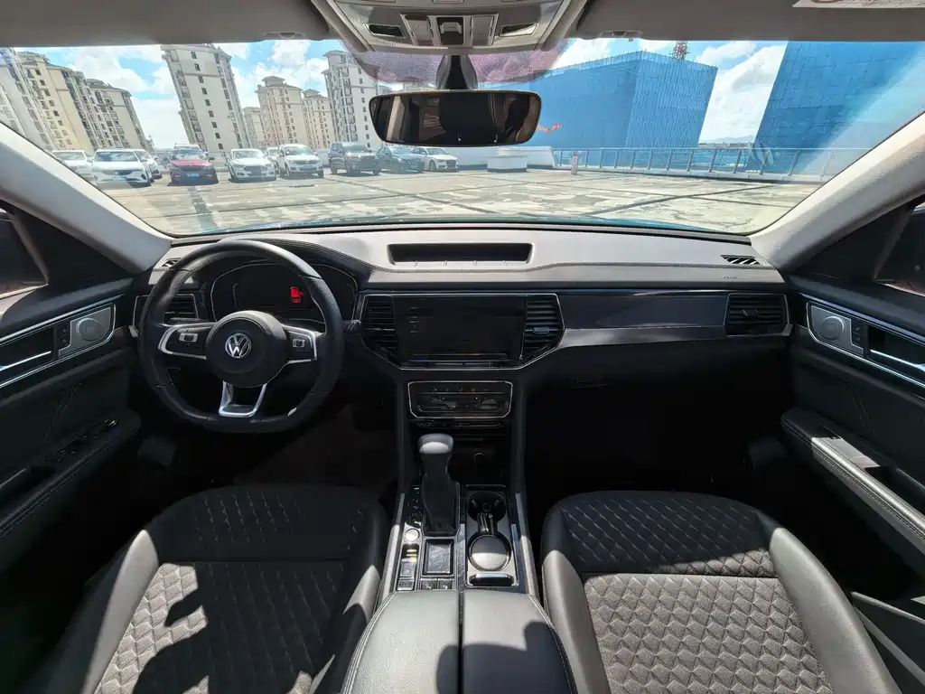 Volkswagen Teramont — миниатюра 4