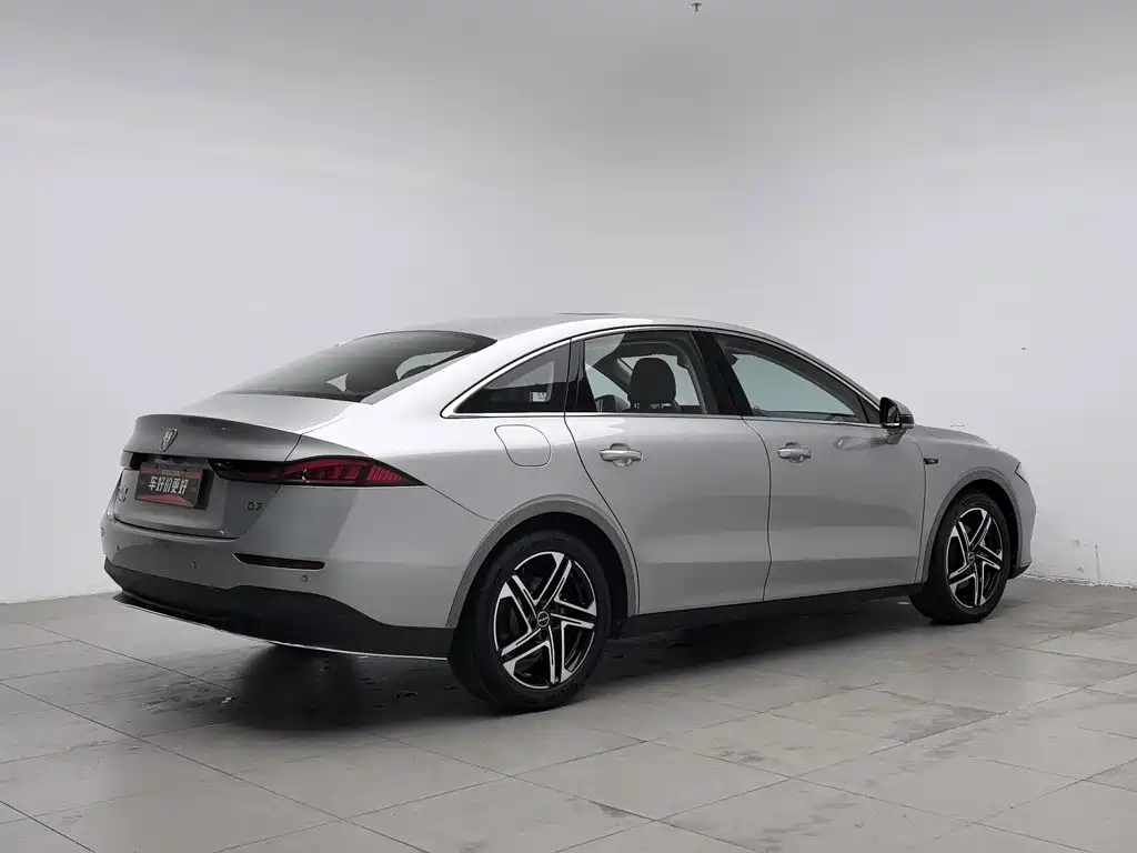 Roewe D7 — миниатюра 2
