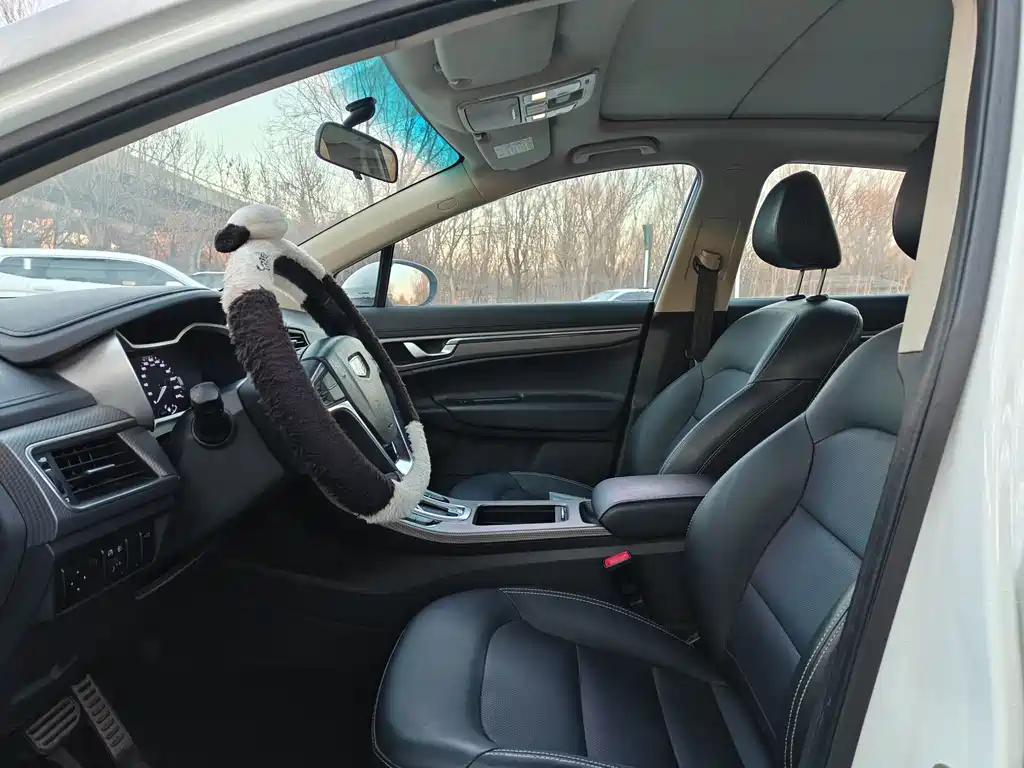 GEELY AUTOMOBILE EMGRAND GS