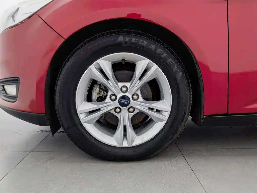 Ford Focus — миниатюра 17