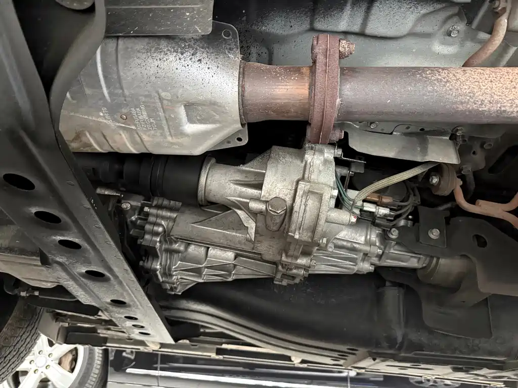 Mitsubishi Pajero (Import) — миниатюра 28
