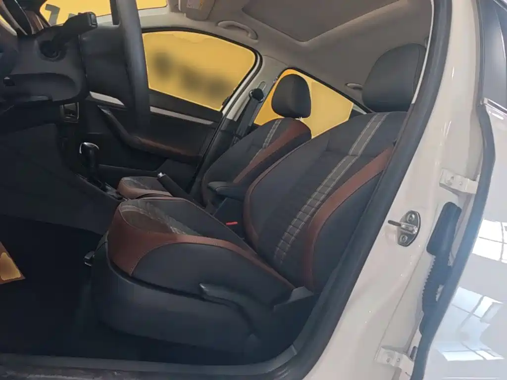 Volkswagen Lavida — миниатюра 15